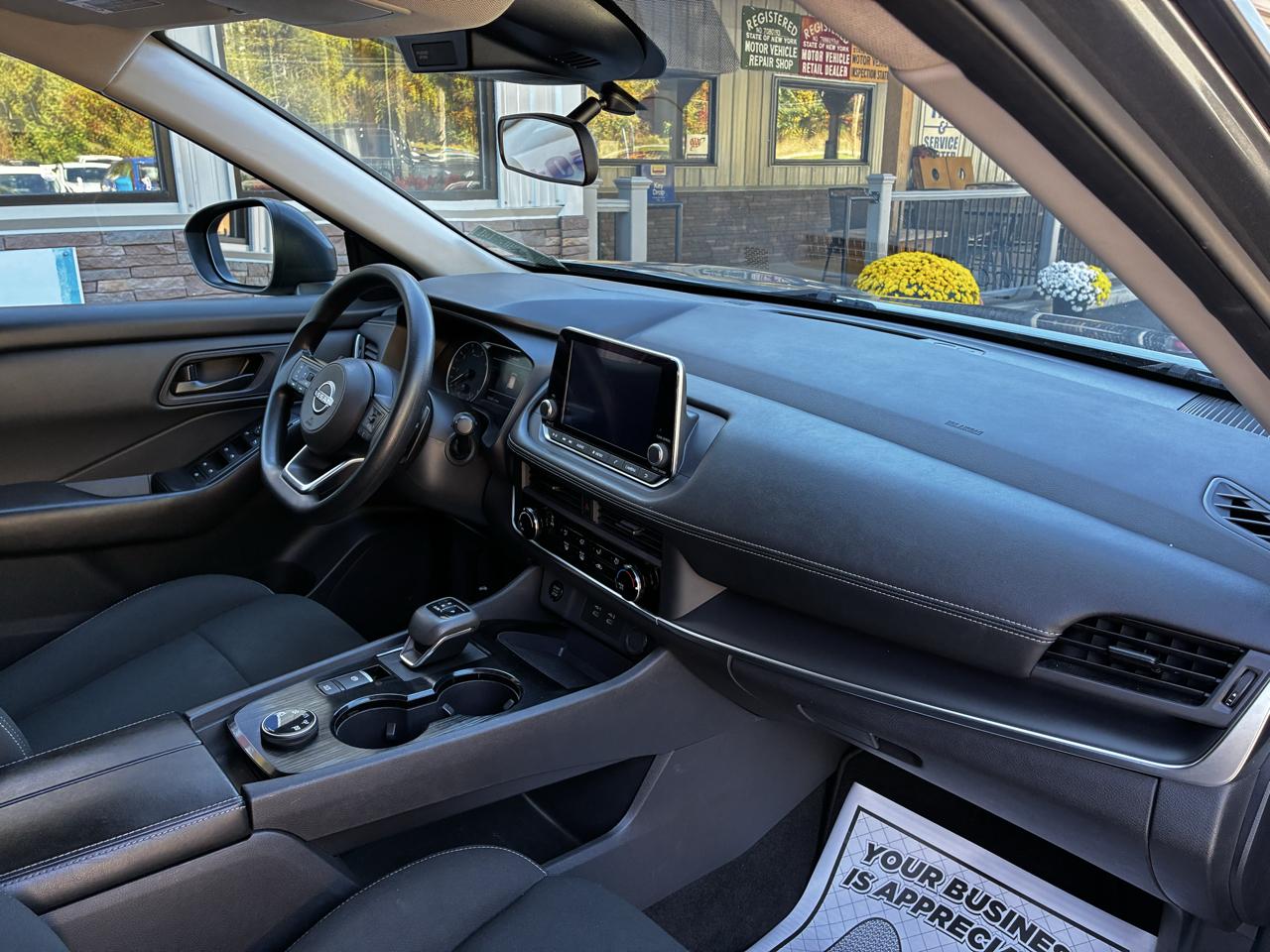 Nissan Rogue S AWD 2024