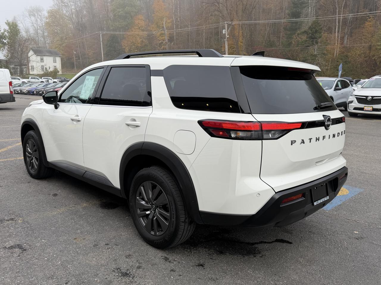Nissan Pathfinder SV 4WD 2026