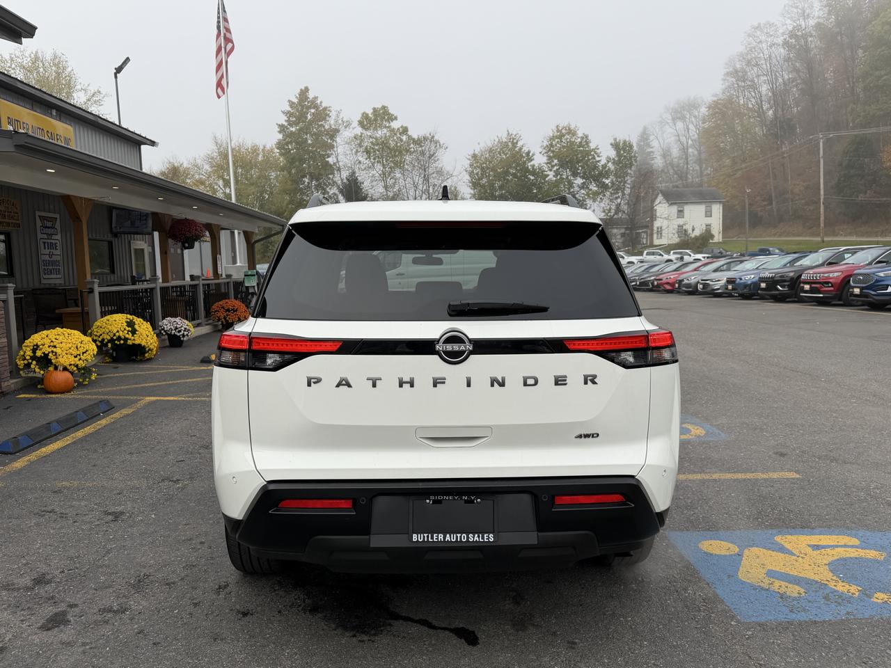 Nissan Pathfinder SV 4WD 2026
