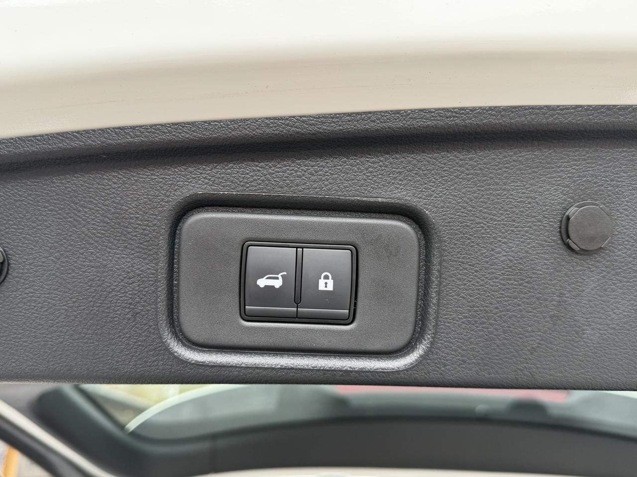 Nissan Pathfinder SV 4WD 2026
