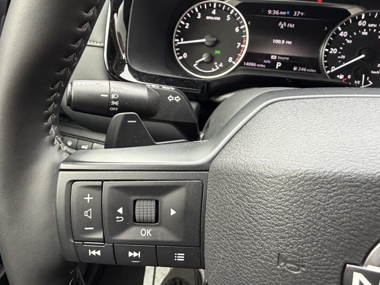 Nissan Pathfinder SV 4WD 2026