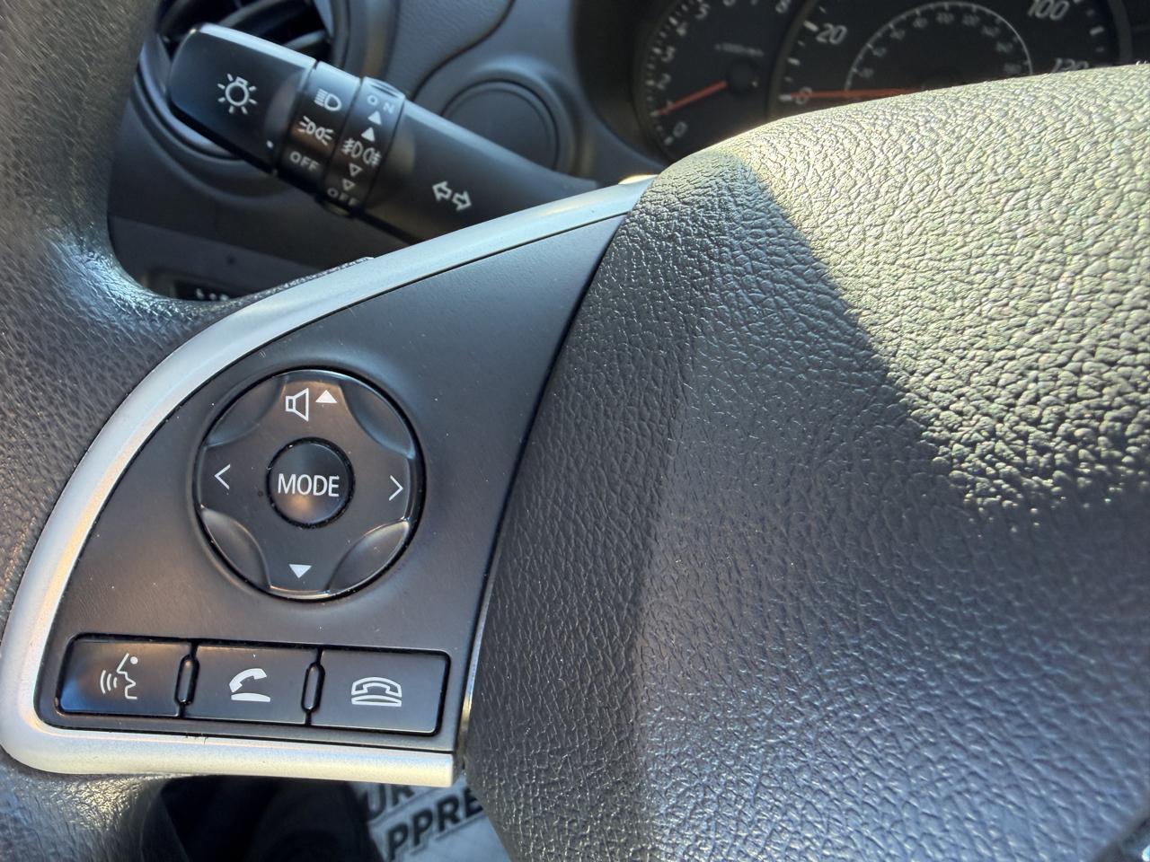 Mitsubishi Mirage ES CVT 2024