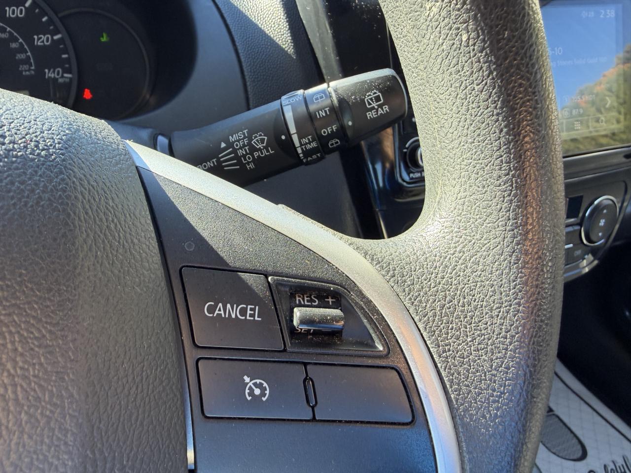 Mitsubishi Mirage ES CVT 2024