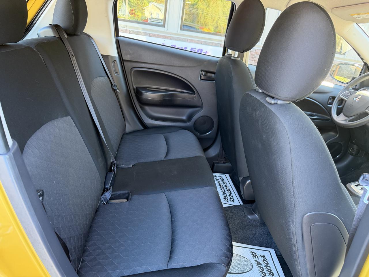 Mitsubishi Mirage ES CVT 2024