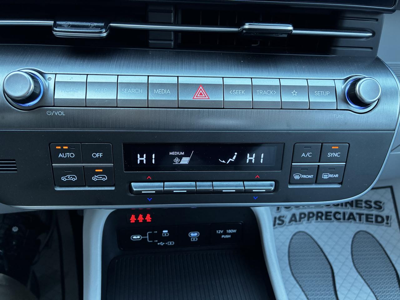 Hyundai Kona SEL AWD 2025