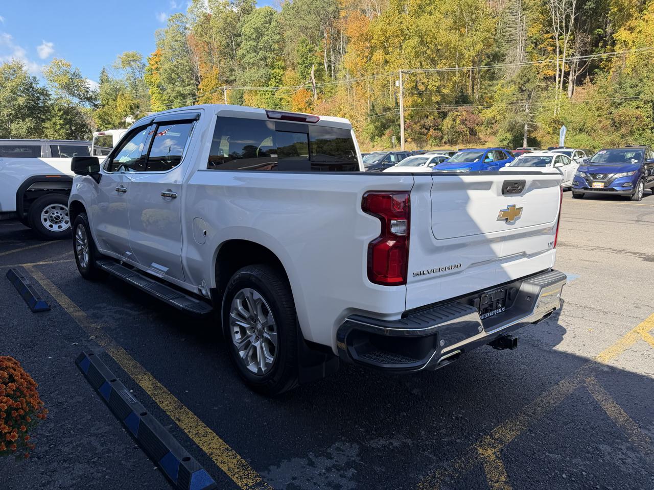 Chevrolet Silverado 1500 LTZ Crew Cab 4WD 2024