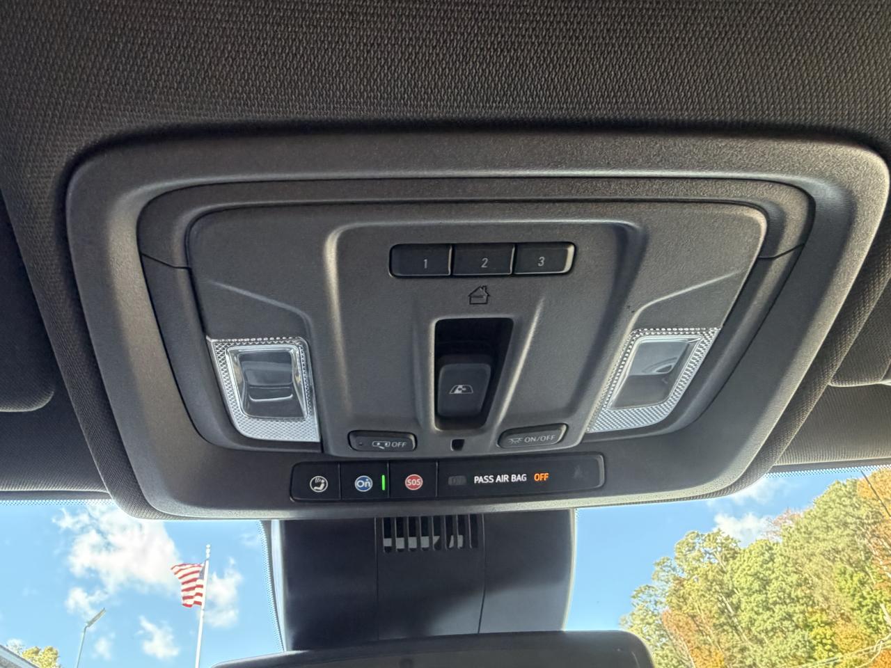 Chevrolet Silverado 1500 LTZ Crew Cab 4WD 2024