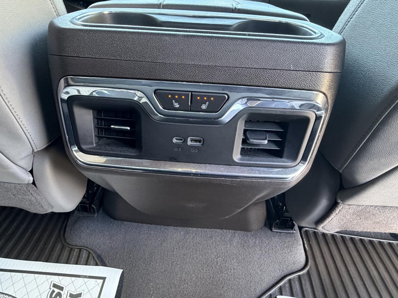 Chevrolet Silverado 1500 LTZ Crew Cab 4WD 2024