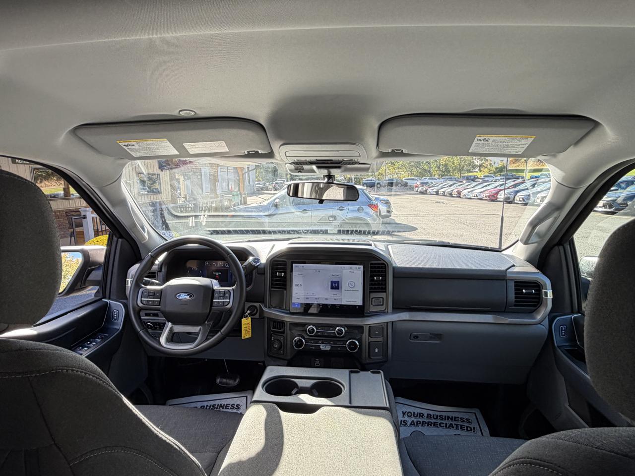 Ford F-150 XLT SuperCrew 4WD 2025