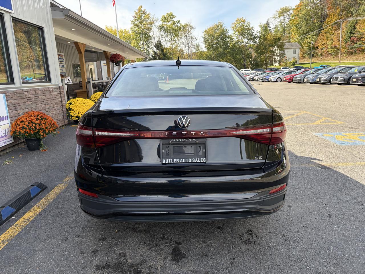Volkswagen Jetta SE 2025