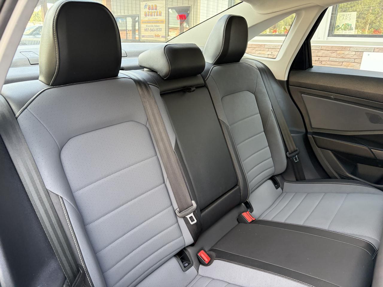 Volkswagen Jetta SE 2025