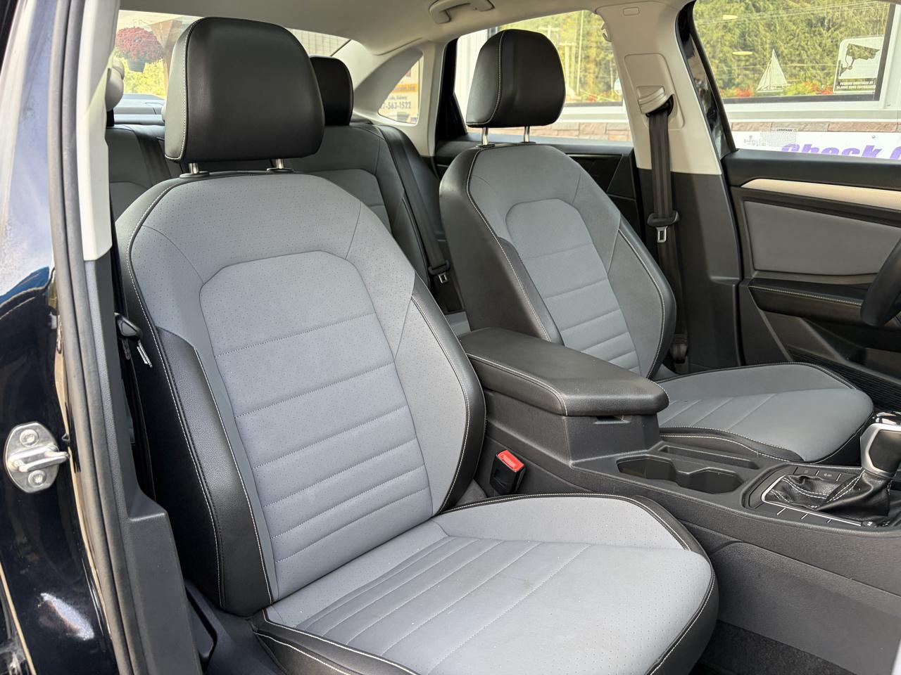 Volkswagen Jetta SE 2025