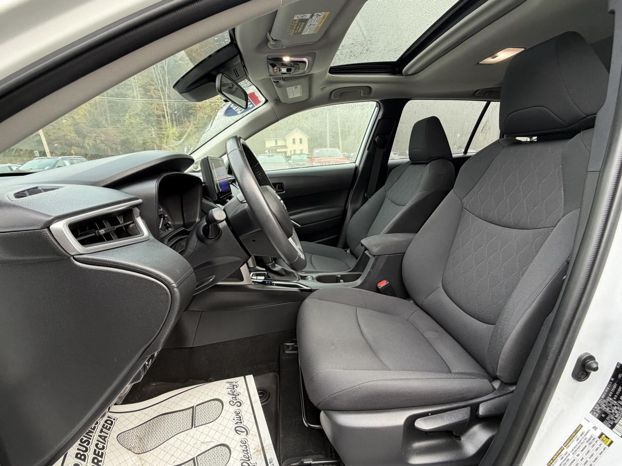 Toyota Corolla Cross LE AWD 2023