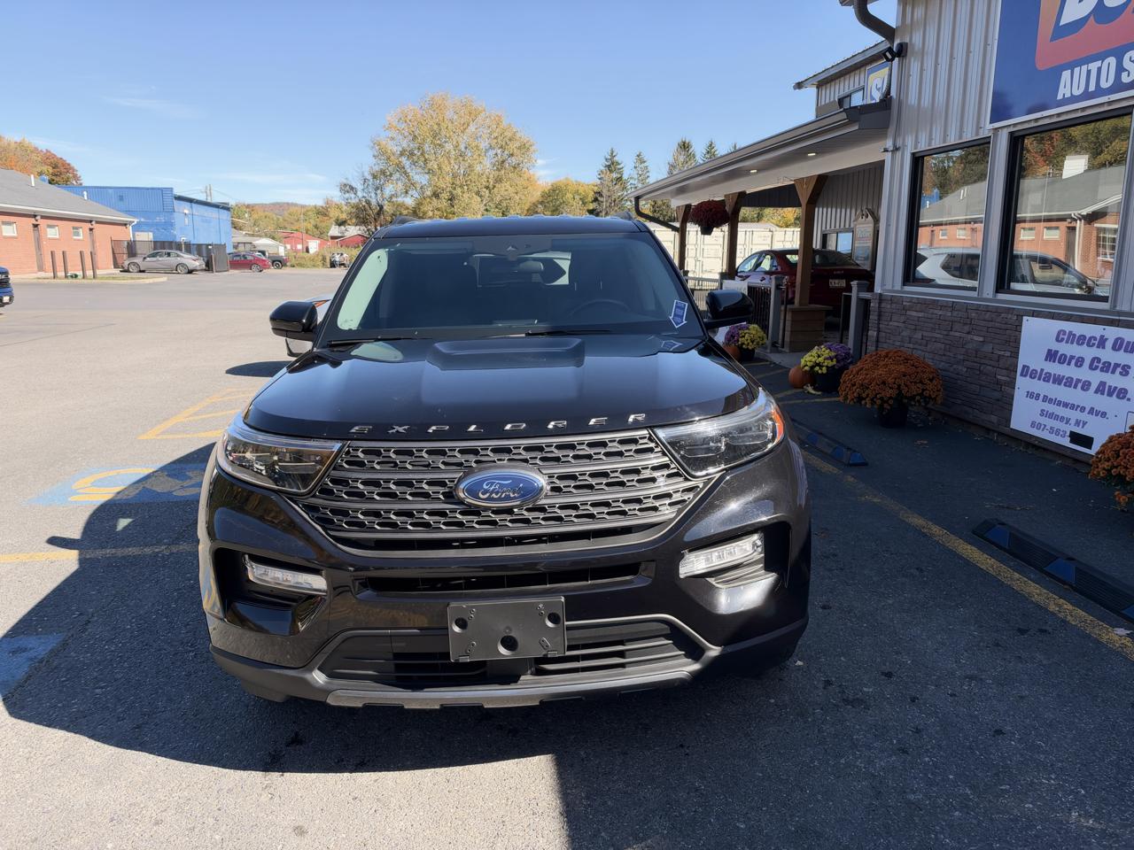 Ford Explorer XLT AWD 2023