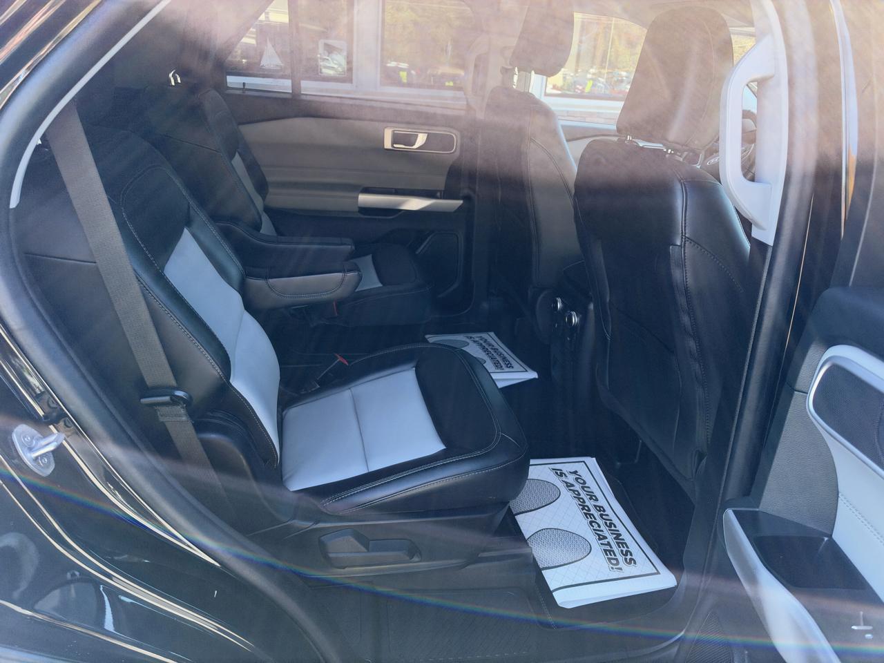 Ford Explorer XLT AWD 2023