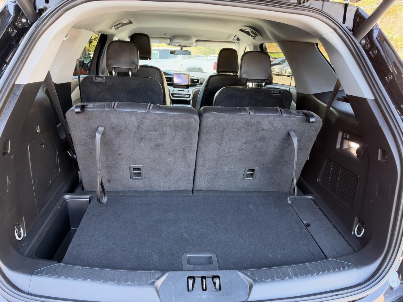 Ford Explorer XLT AWD 2023