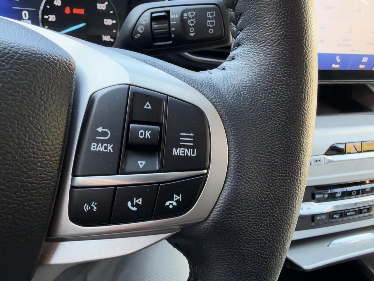 Ford Explorer XLT AWD 2023