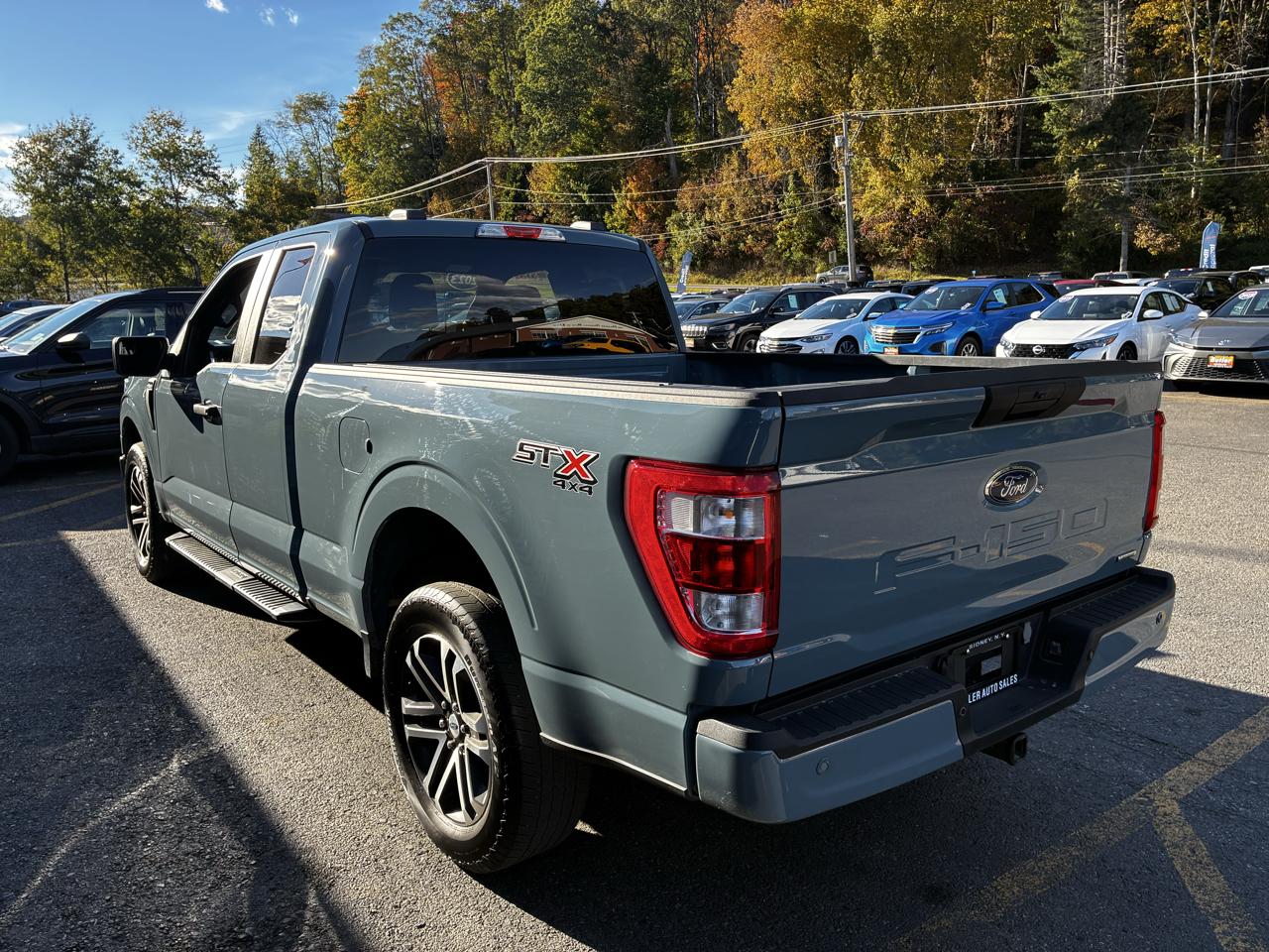 Ford F-150 XL SuperCab 6.5-ft. Bed 4WD 2023