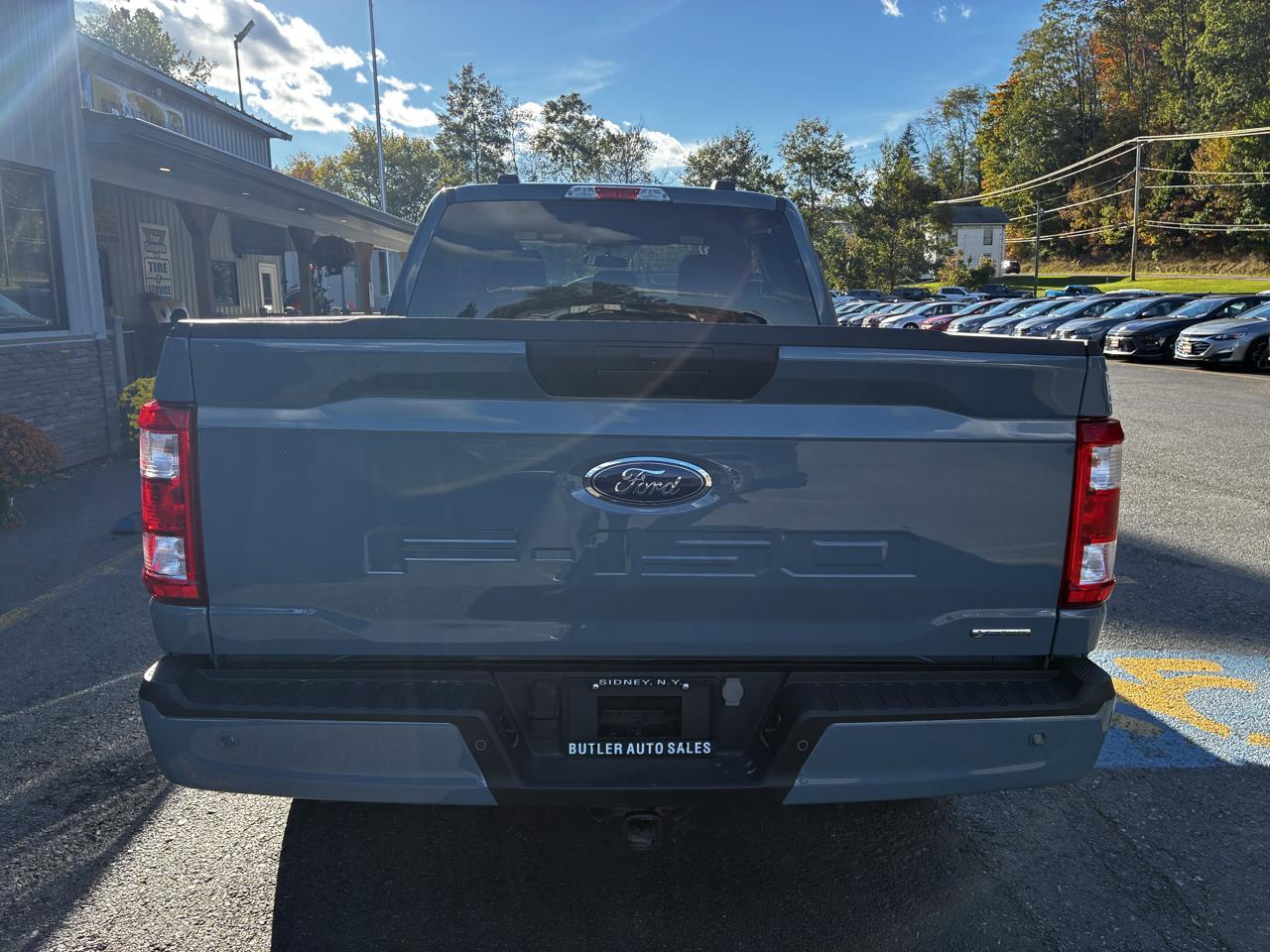 Ford F-150 XL SuperCab 6.5-ft. Bed 4WD 2023