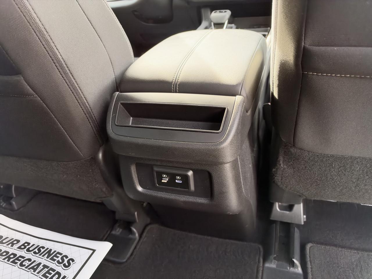 Nissan Pathfinder SV 4WD 2026