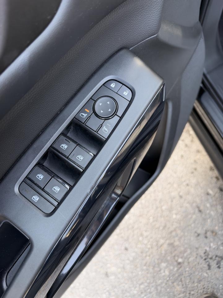Nissan Pathfinder SV 4WD 2026