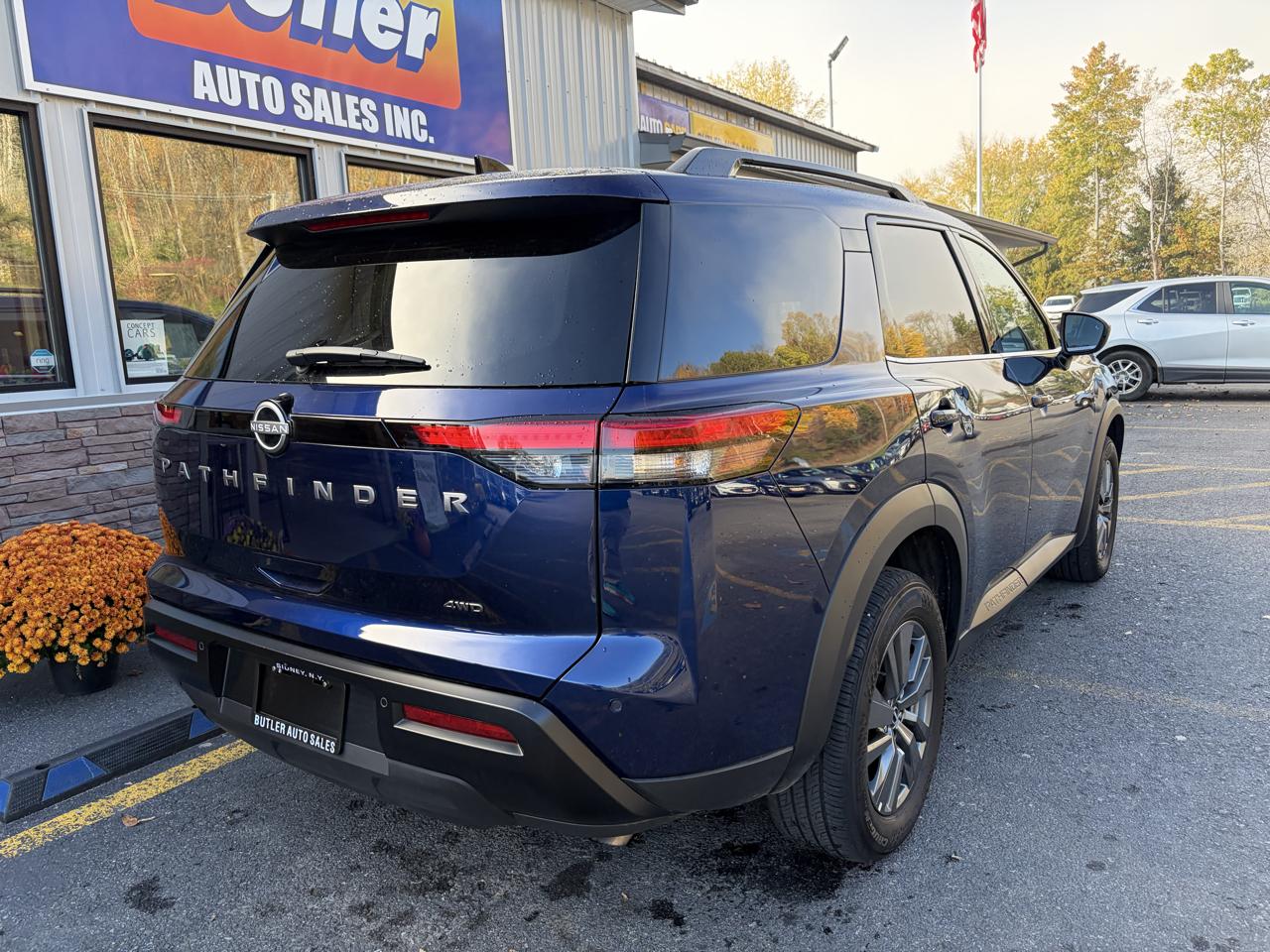 Nissan Pathfinder SV 4WD 2026