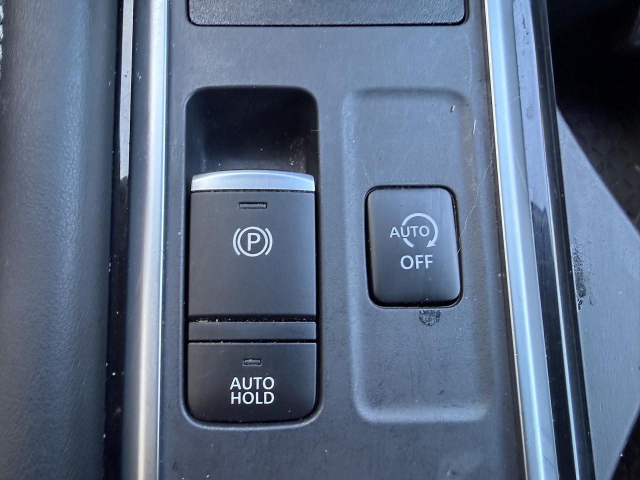 Nissan Pathfinder SV 4WD 2026