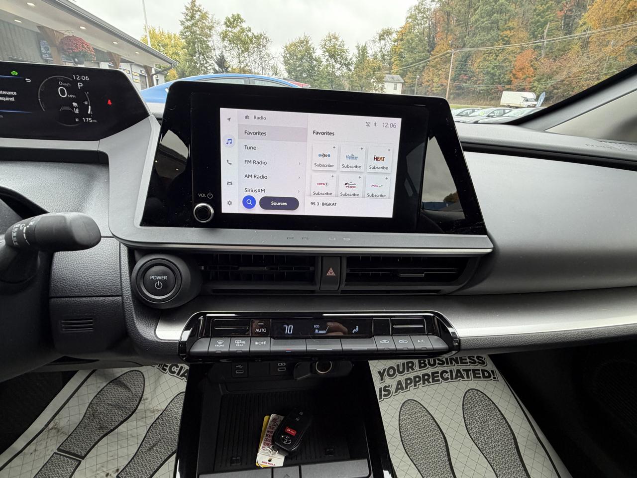 Toyota Prius LE 2026