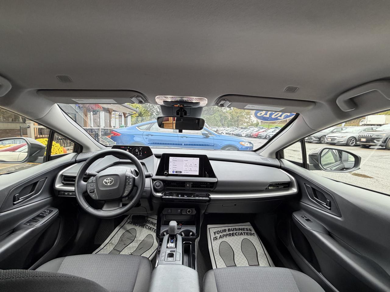 Toyota Prius LE 2026