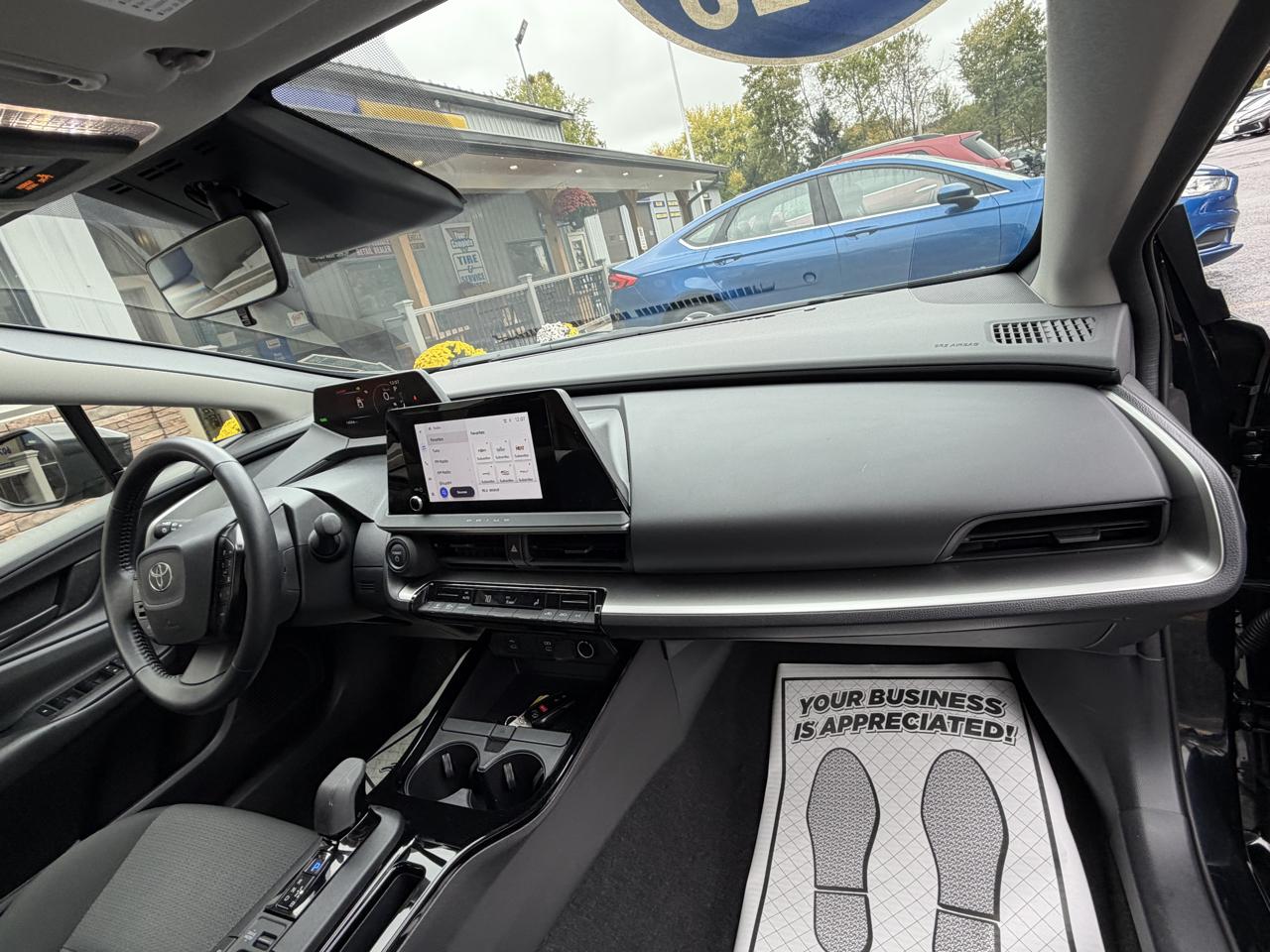 Toyota Prius LE 2026