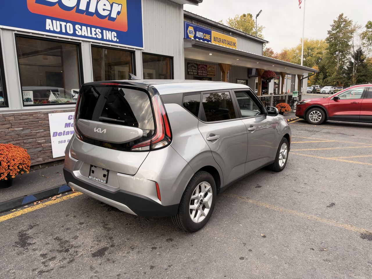 Kia Soul LX CVT 2024
