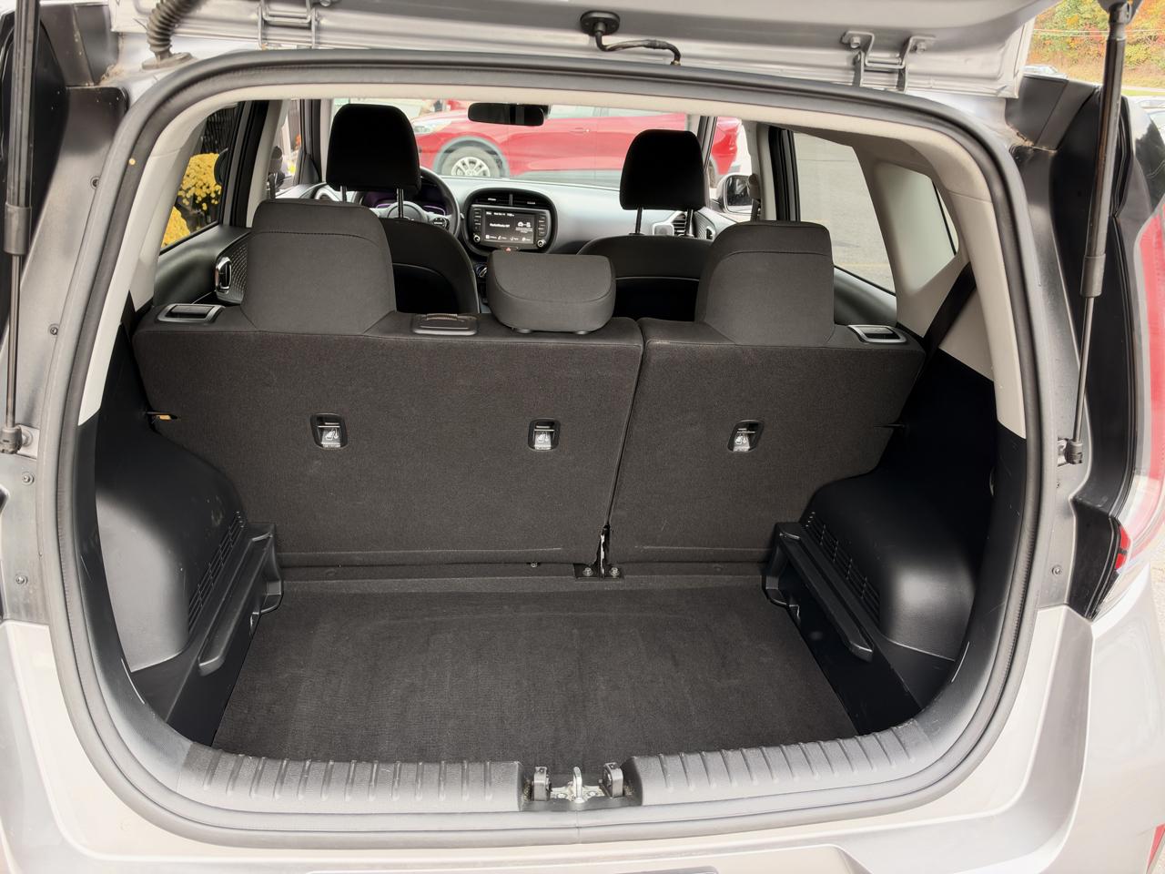 Kia Soul LX CVT 2024