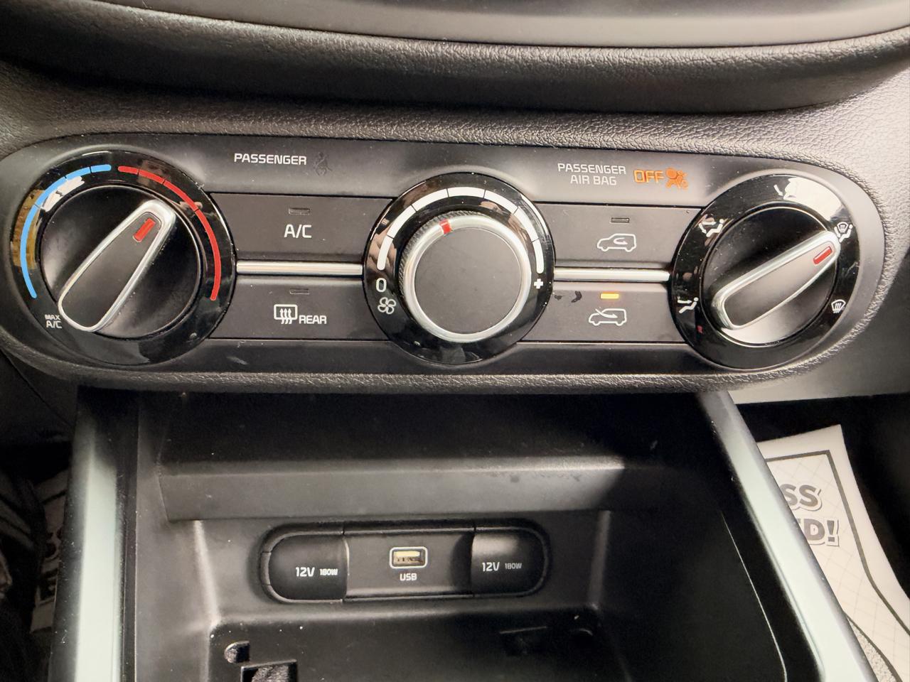 Kia Soul LX CVT 2024