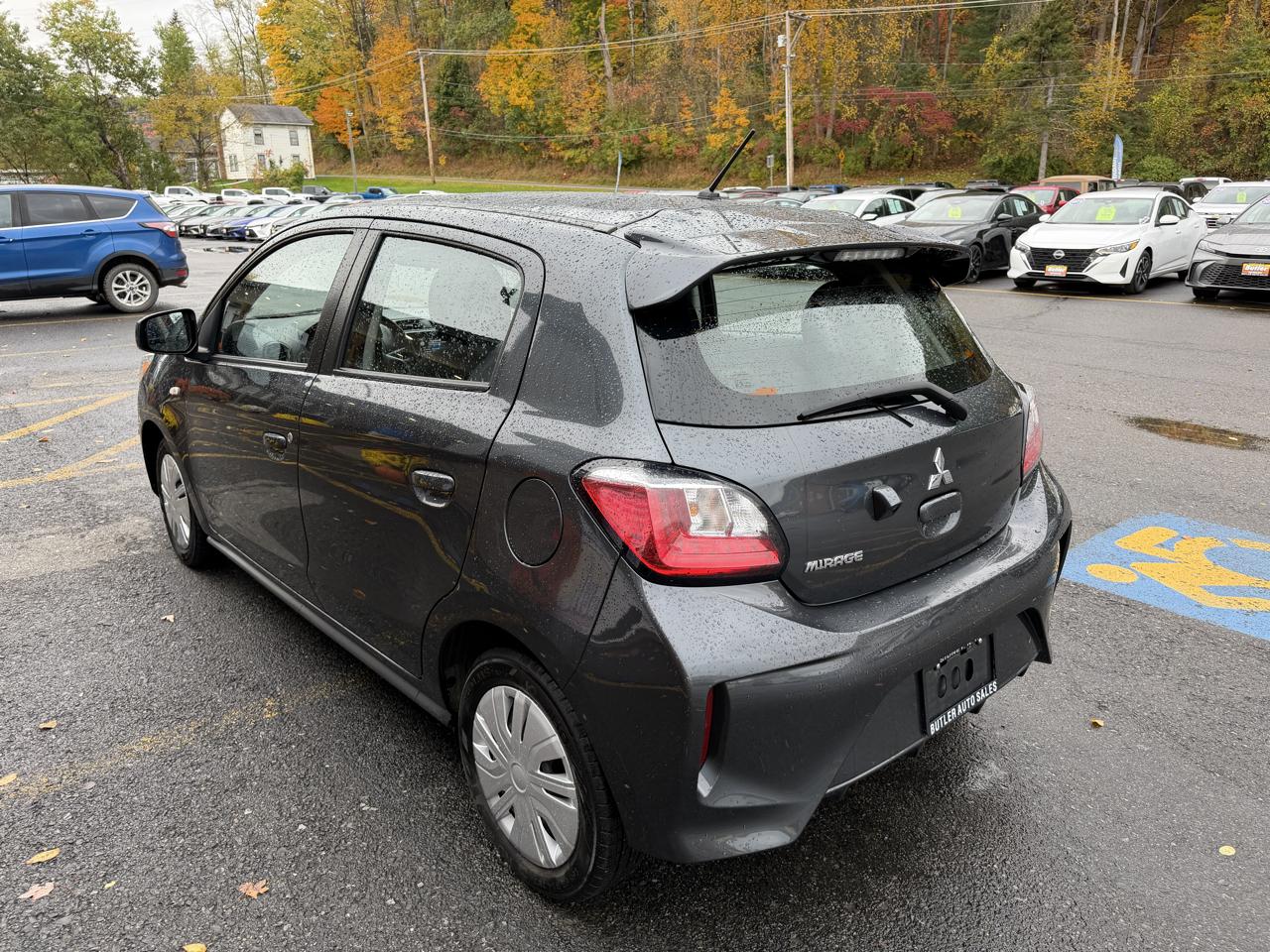 Mitsubishi Mirage ES CVT 2024
