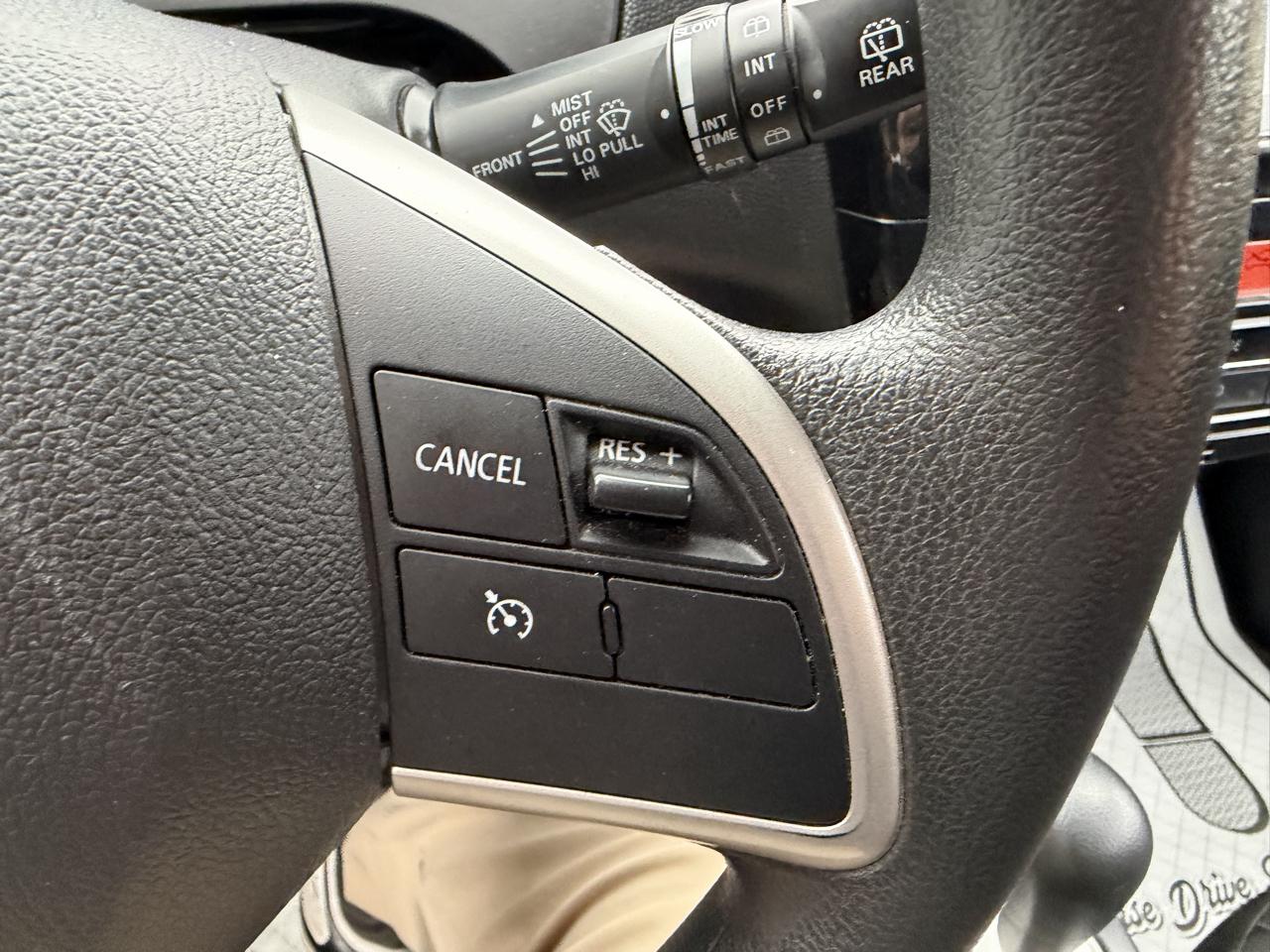 Mitsubishi Mirage ES CVT 2024