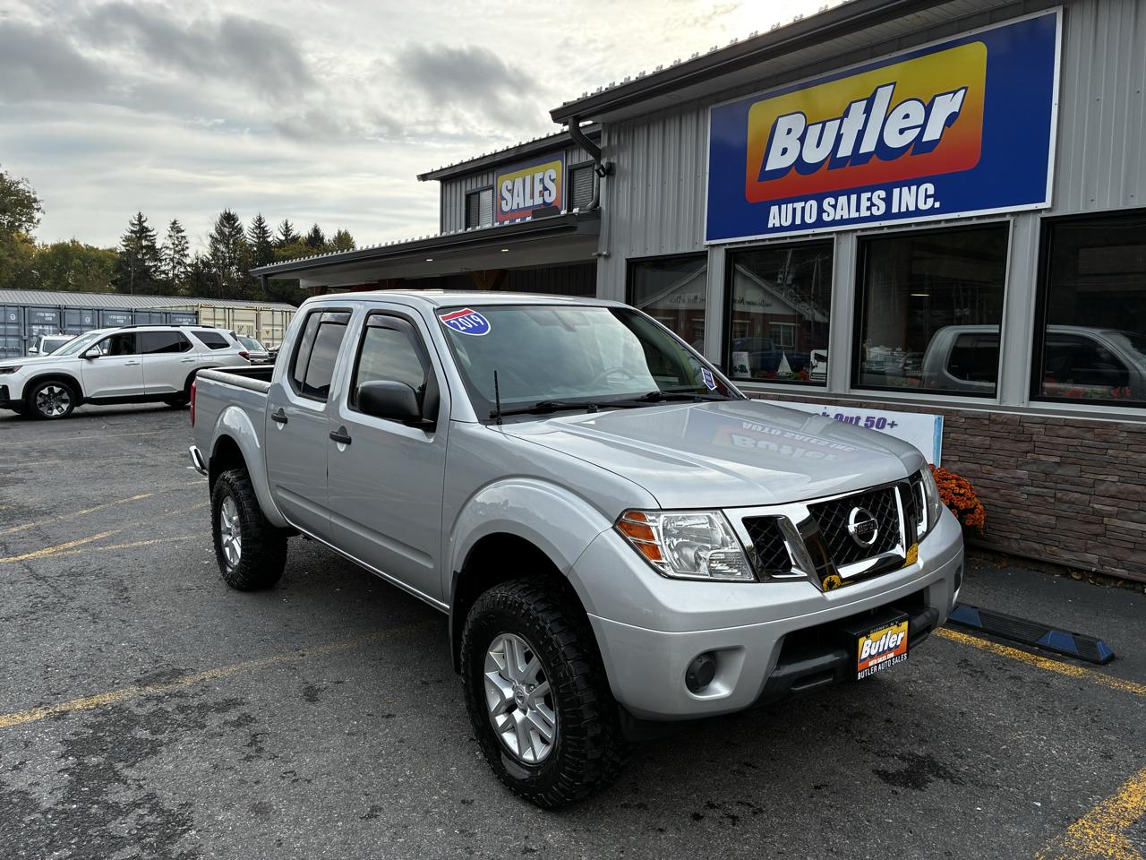 Nissan Frontier SL Crew Cab 5AT 4WD 2019