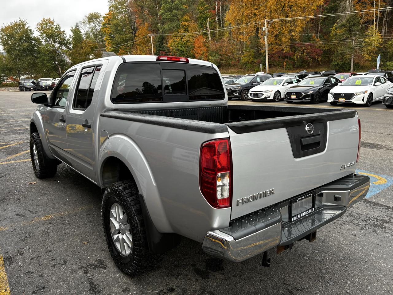 Nissan Frontier SL Crew Cab 5AT 4WD 2019