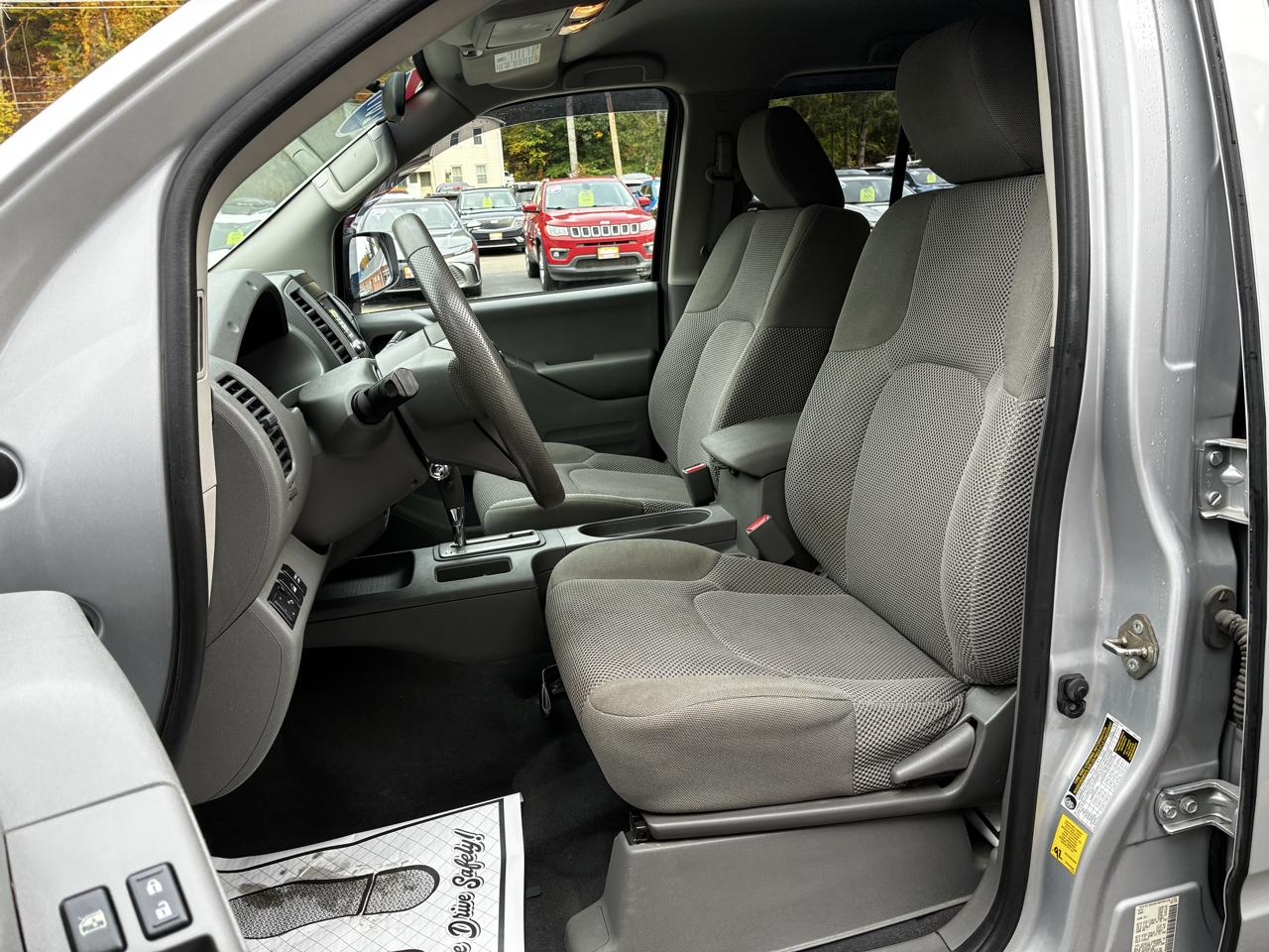 Nissan Frontier SL Crew Cab 5AT 4WD 2019