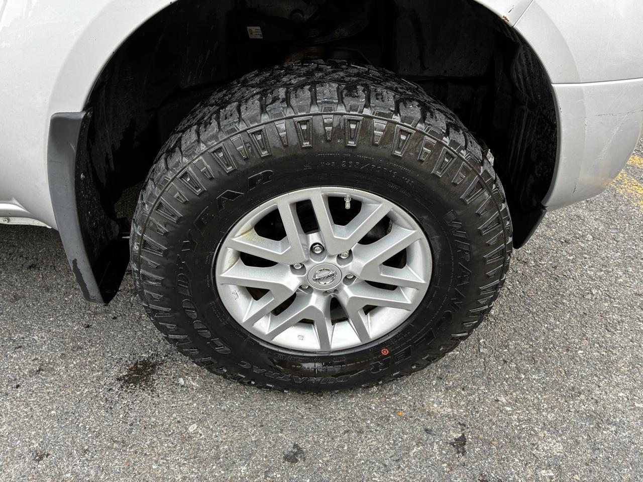 Nissan Frontier SL Crew Cab 5AT 4WD 2019