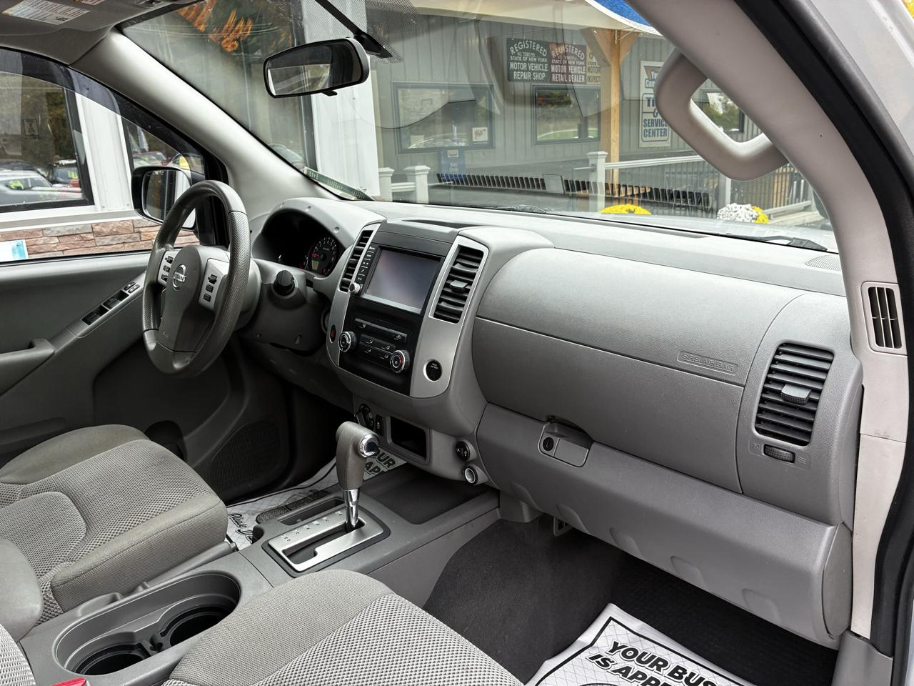 Nissan Frontier SL Crew Cab 5AT 4WD 2019