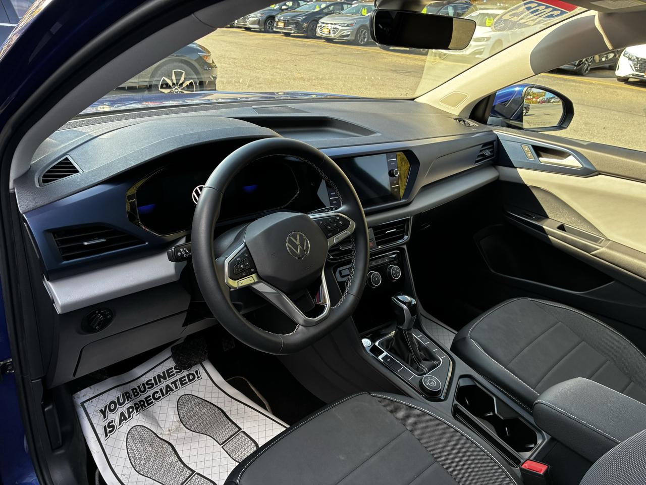 Volkswagen Taos SEL 4MOTION 2023