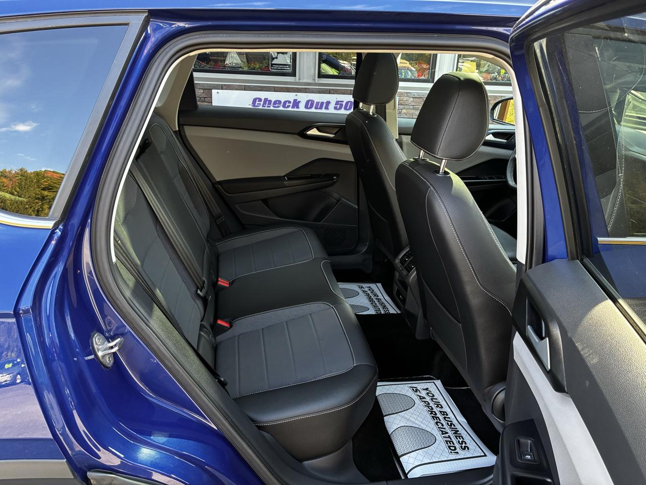 Volkswagen Taos SEL 4MOTION 2023