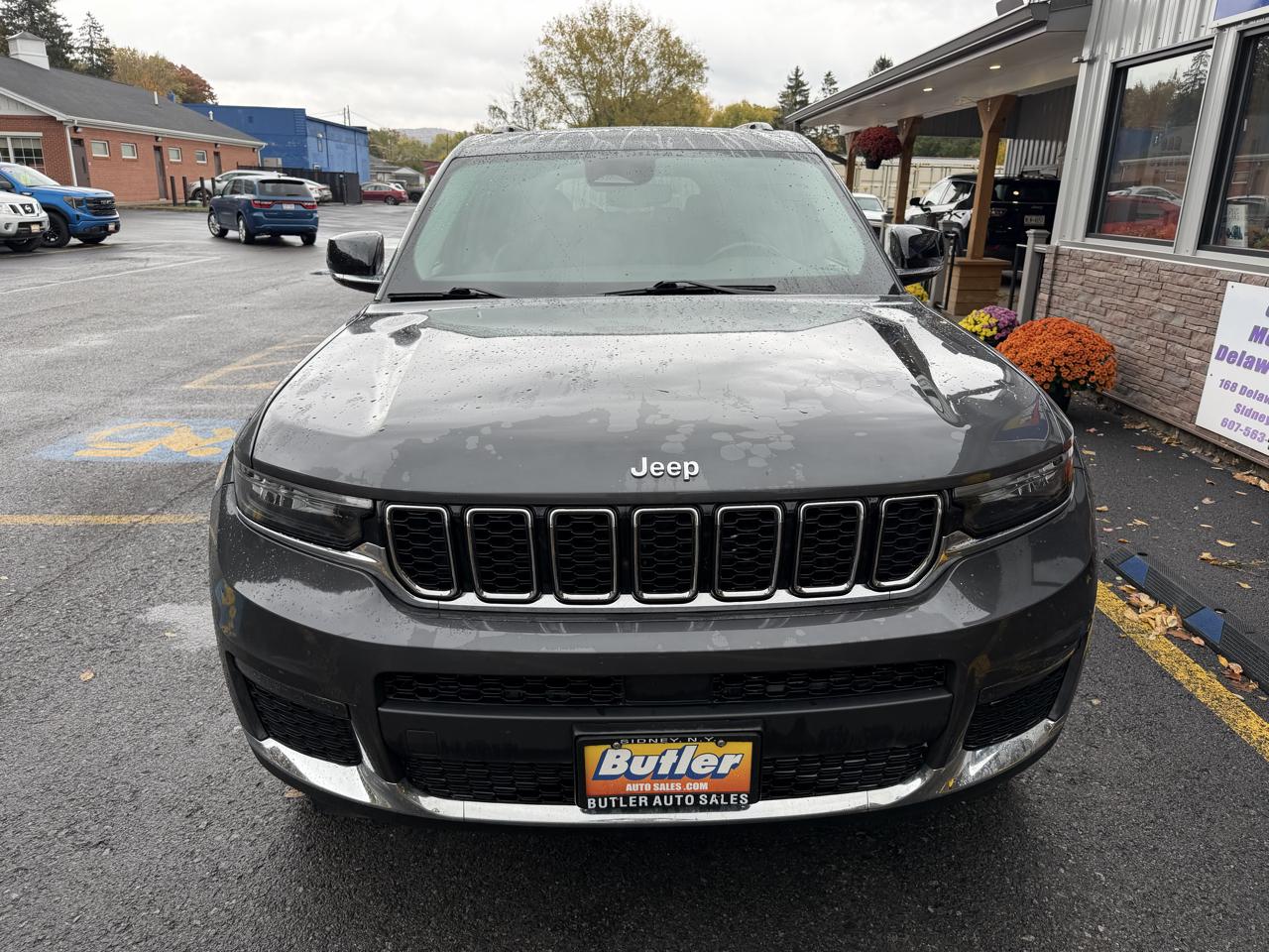 Jeep Grand Cherokee L Limited 4WD 2022