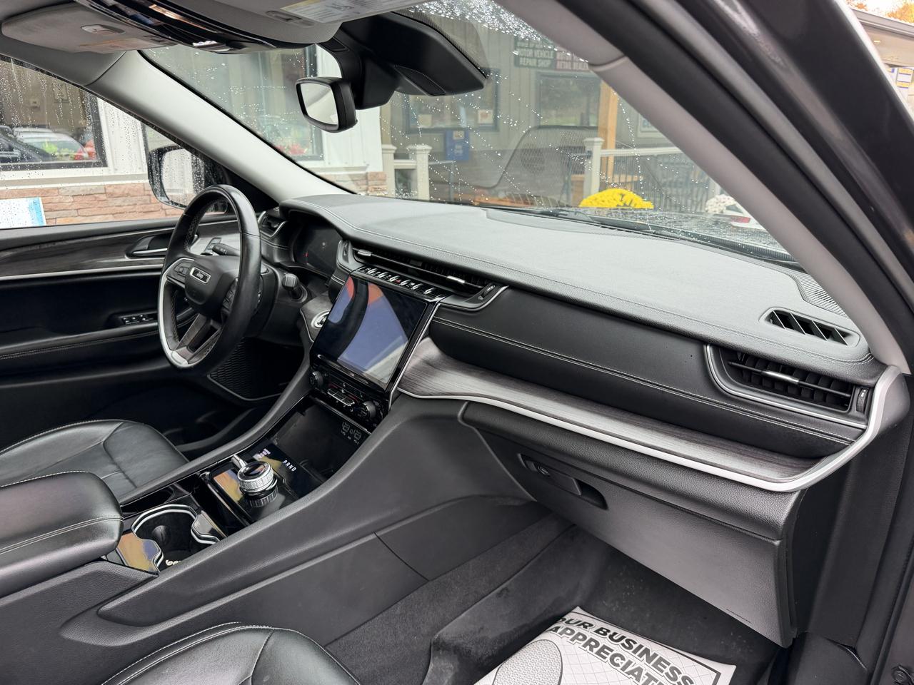 Jeep Grand Cherokee L Limited 4WD 2022