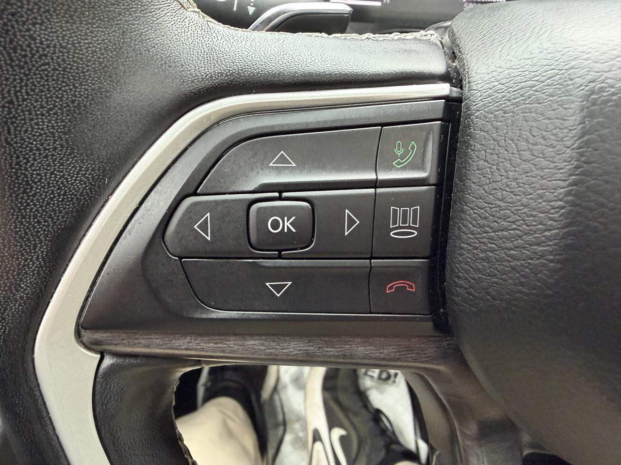 Jeep Grand Cherokee L Limited 4WD 2022