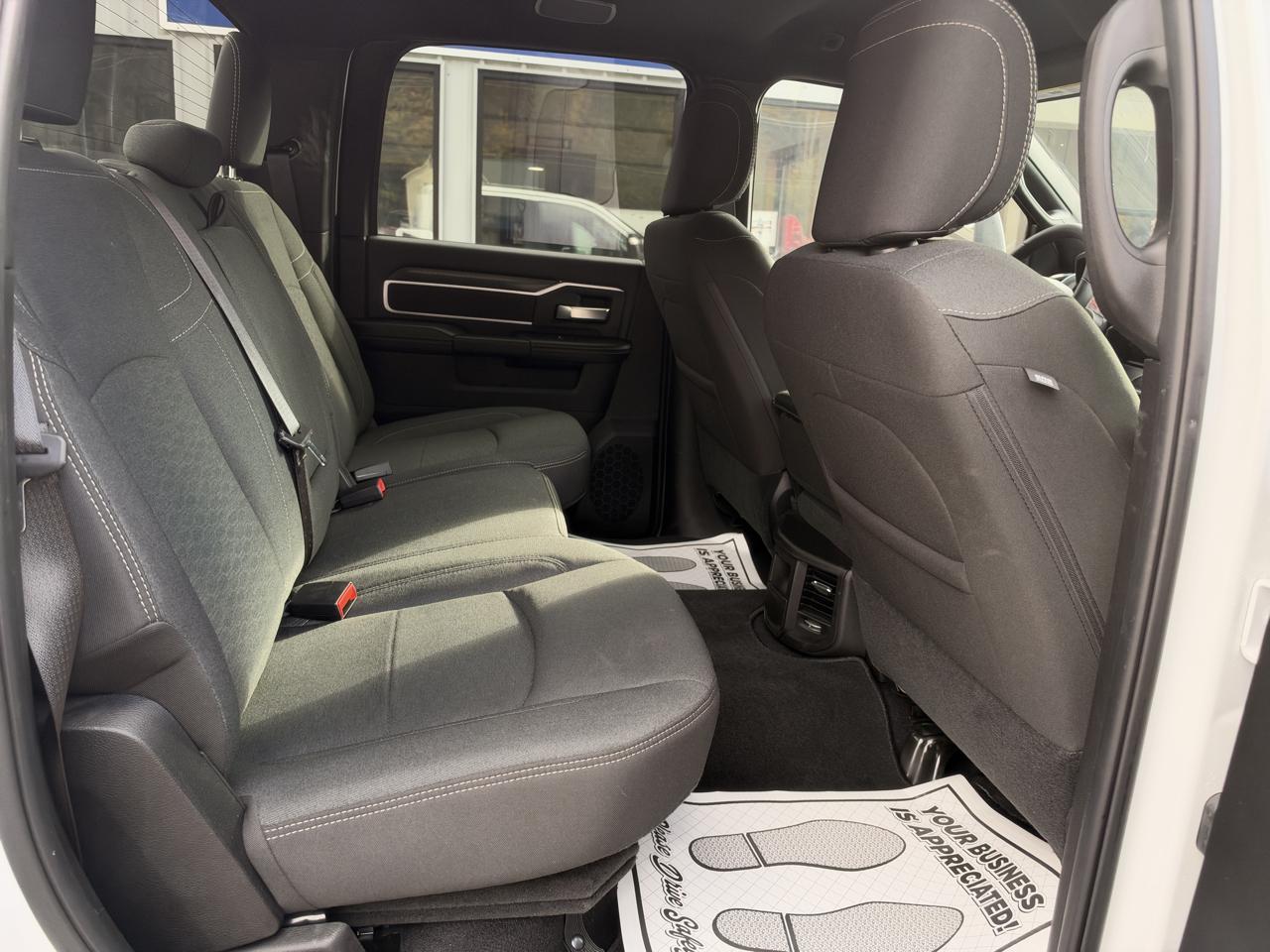 RAM 2500 Tradesman Crew Cab SWB 4WD 2026