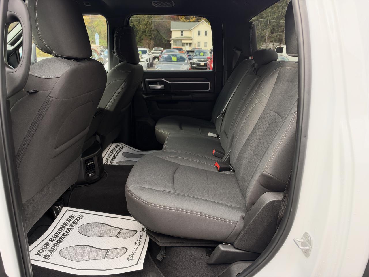 RAM 2500 Tradesman Crew Cab SWB 4WD 2026