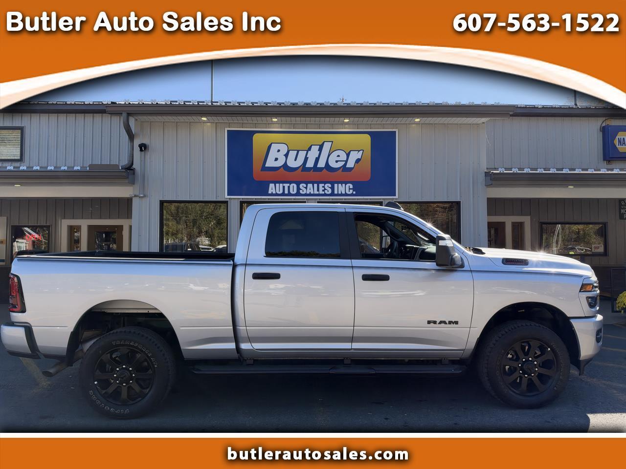 2026 RAM 2500 Big Horn Crew Cab SWB 4WD Night Edition