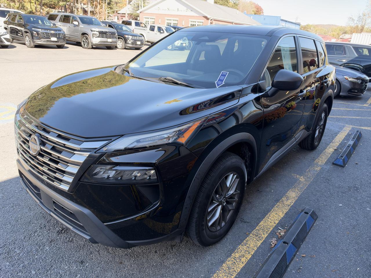 Nissan Rogue S AWD 2024