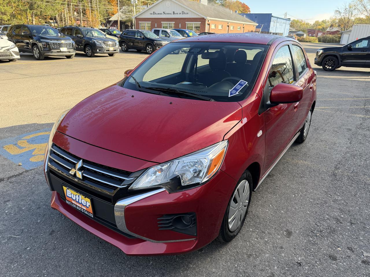Mitsubishi Mirage ES CVT 2024